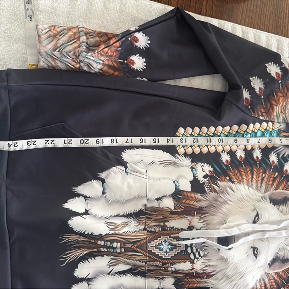 Sz S unbranded woman’s 3-D wolf, print, graphic pullover hoodie, and leggings - Picture 10 of 10